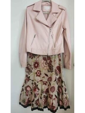 Woman's Jacket and skirt Ann Taylor skirt and vegan leather jacket Sz Sm
